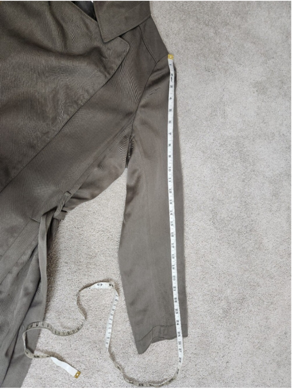 Aritzia Babaton Maximo Trench Coat Sz L Lightweight Professional Preppy Office - Picture 12 of 16